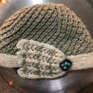 Flapper-Style Knit Hat